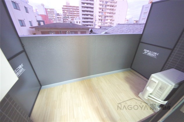 メイクス矢場町 ベランダ