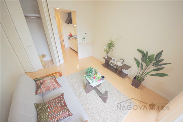 meLiV桜山 ベッドルーム