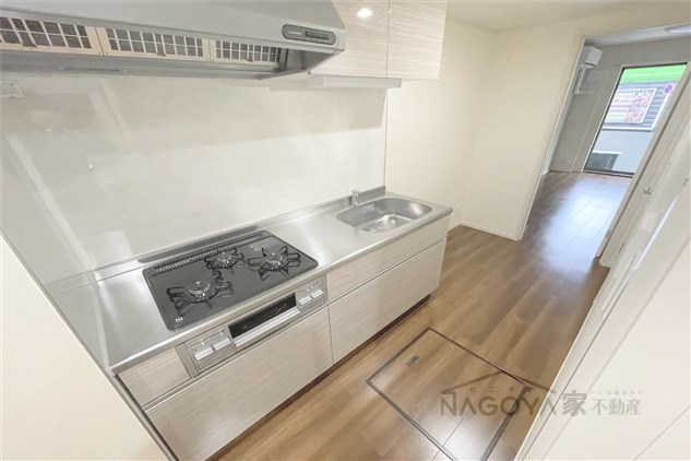 PRIMALE今池 キッチン