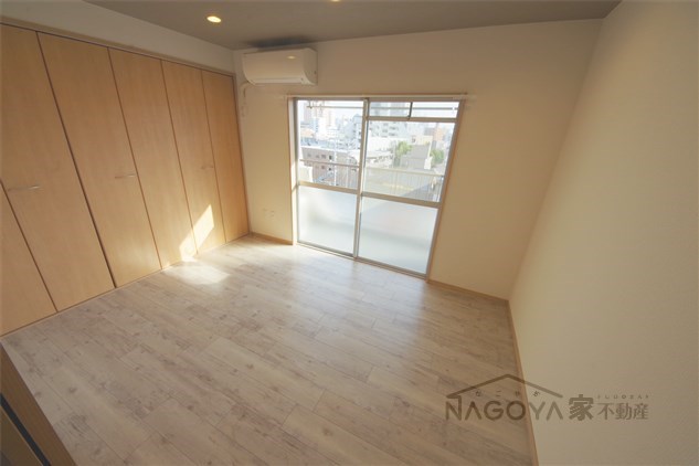 桜通サンダイマンション ベッドルーム