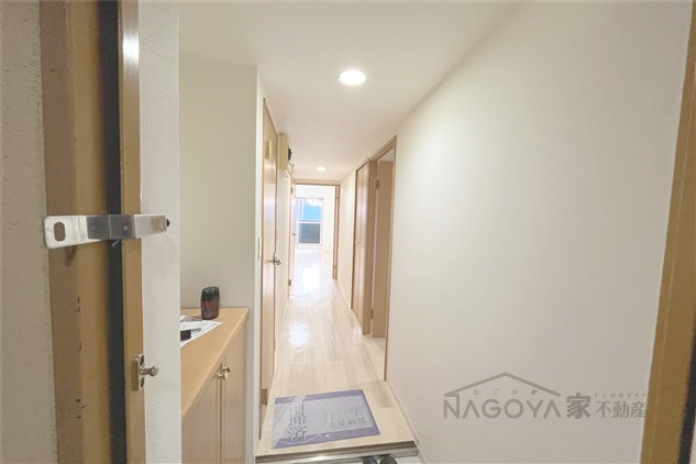 ヴァンキッシュ 玄関