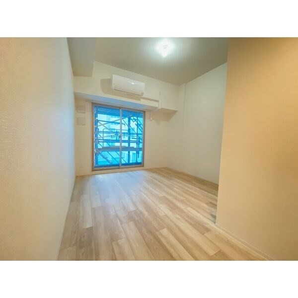 エスリード上前津エアスタ リビング