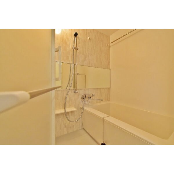 セレニティー東山公園 風呂画像