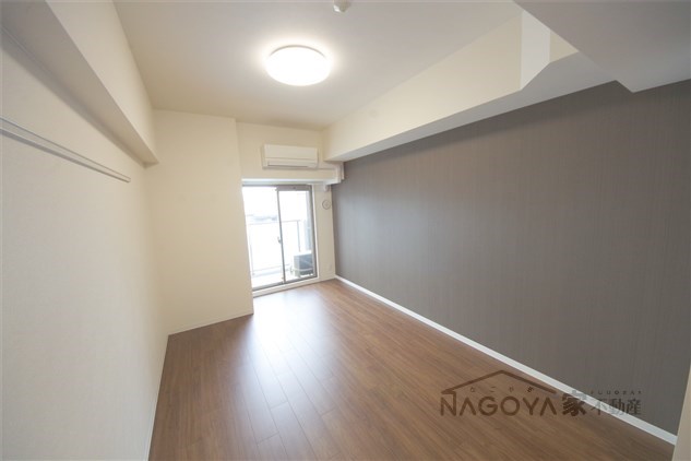 ディアレイシャス浅間町 リビング