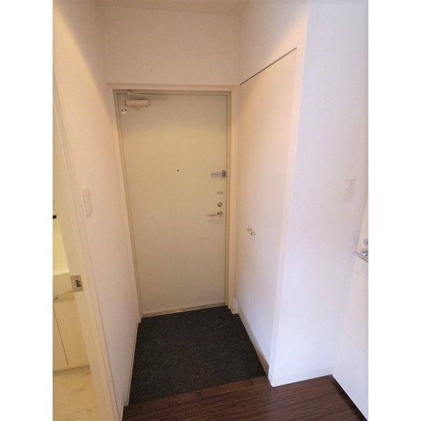 プロシード金山 玄関