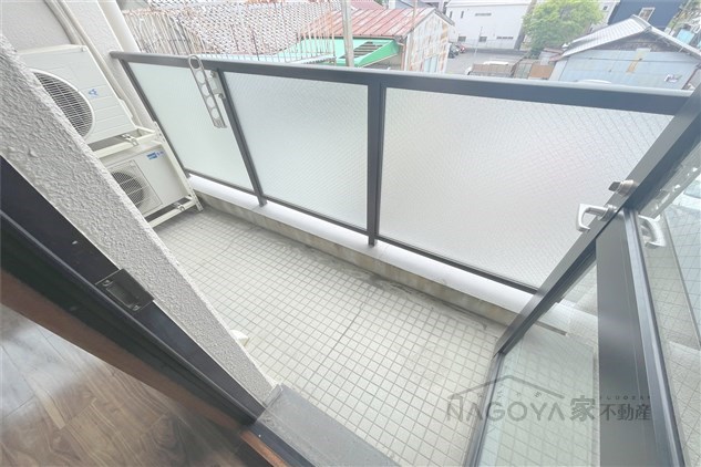 Y&amp;rsquo;ｓBLDG ベランダ