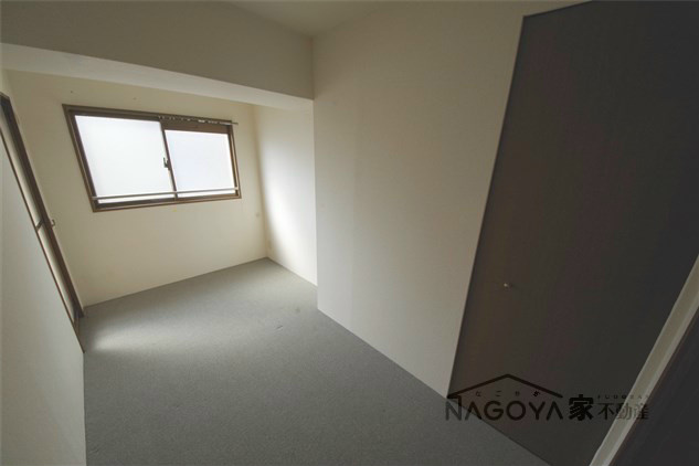 ロジェ千種 ベッドルーム