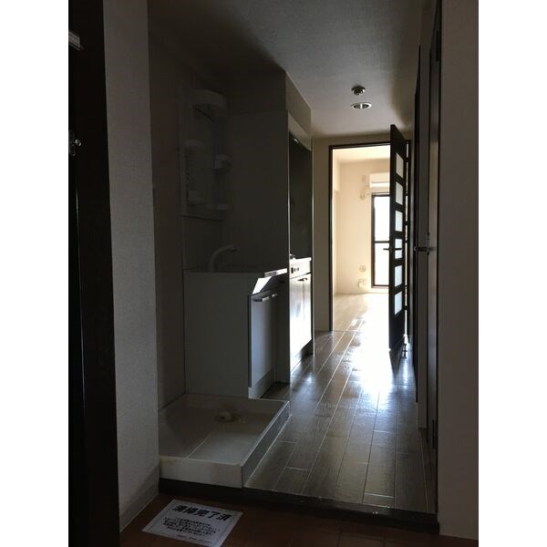 グランメール城西 玄関