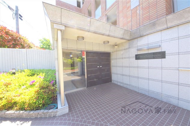ＣＡＳＡ川名山 エントランス