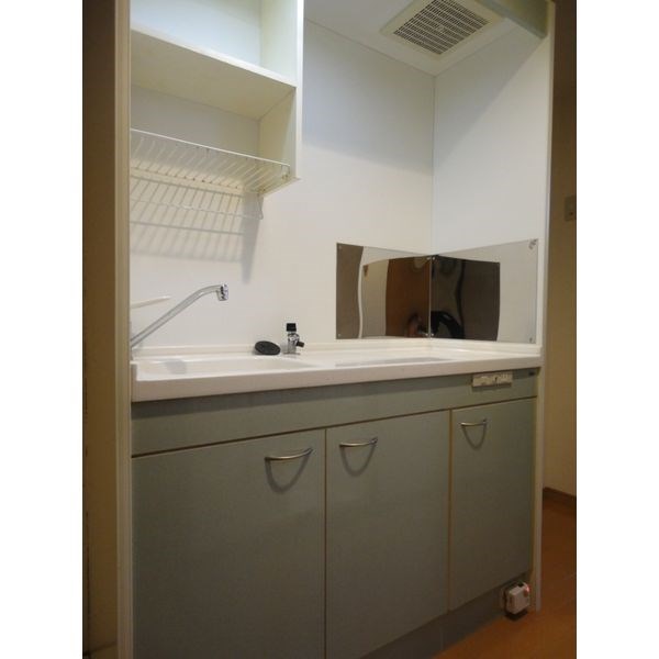 リバティー川名 キッチン