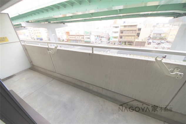 アートビル ベランダ