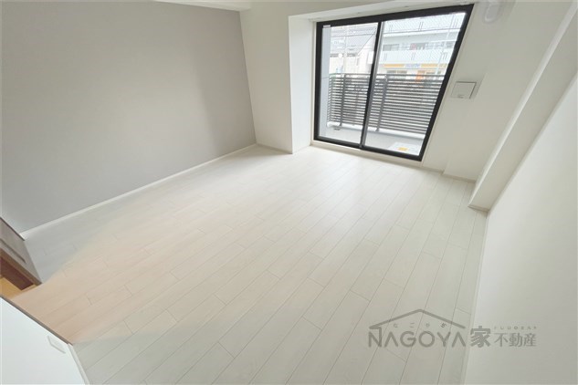 S-RESIDENCE平安通 リビング