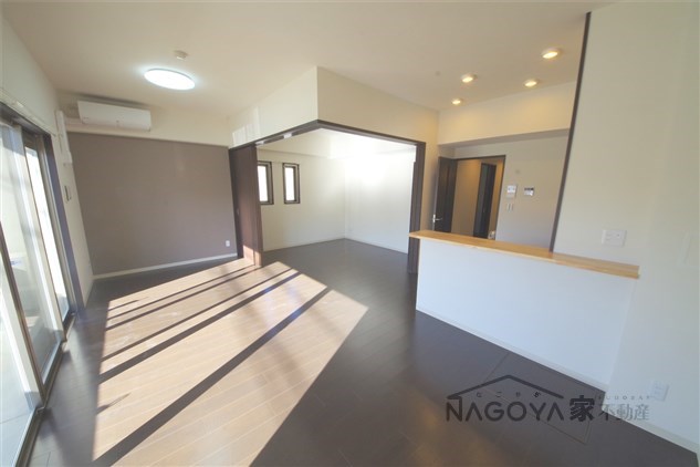 ＵＲＢＡＮ ＧＲＥＹ ２ｎｄ リビング