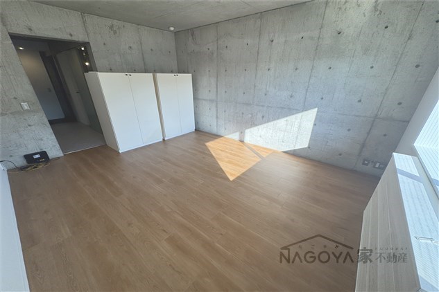 FULL HOUSE ベッドルーム