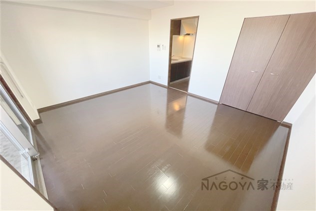 FRENCIA NOIE名駅 リビング