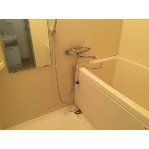 クレアルージュ 風呂画像