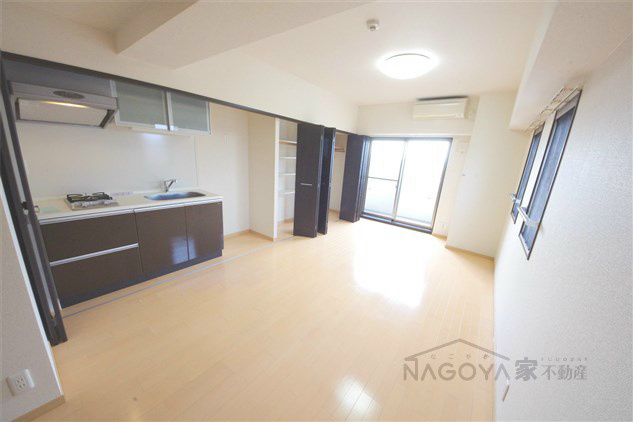 ベレーサ名駅ウエスト リビング