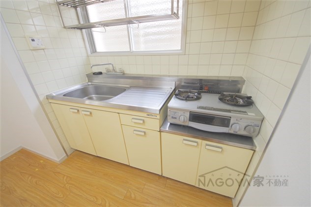 メゾン鶴舞 キッチン