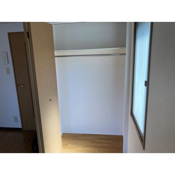 ラッフルズ東山 収納