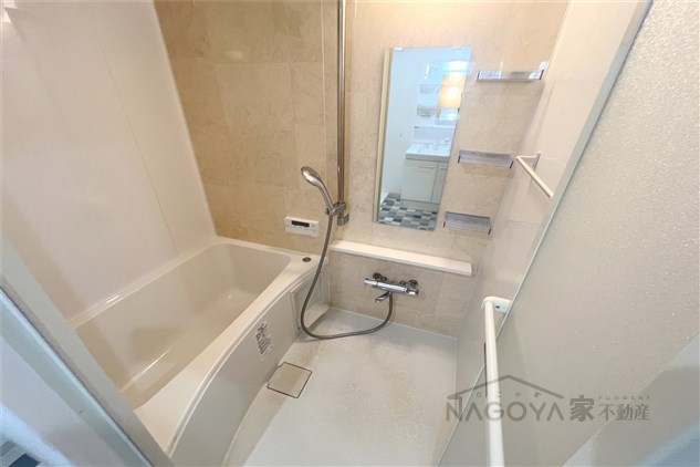 エステート良和N棟 風呂画像