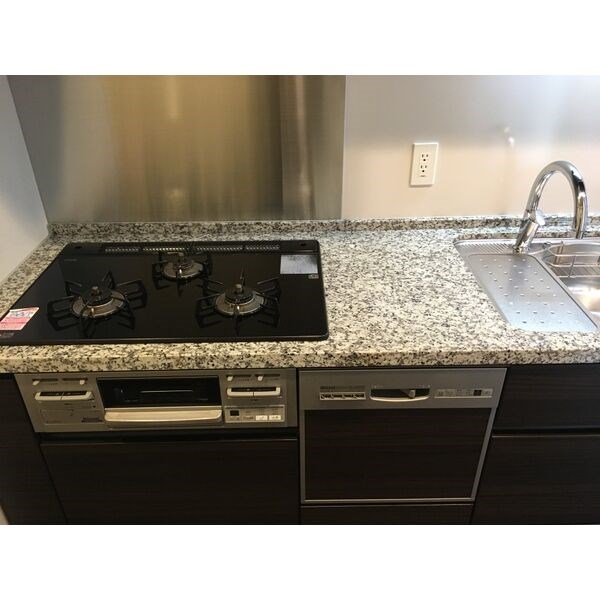 プラウドタワー覚王山 キッチン