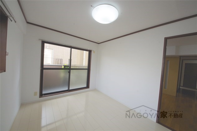 グランプリシード ベッドルーム