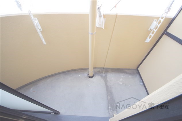 Ａｙｅｒｓ　Ｒｏｃｋ仲田 ベランダ