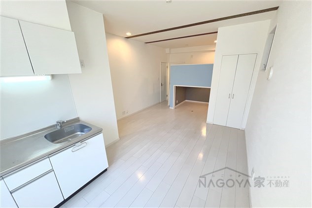 LaLuce名駅南 リビング