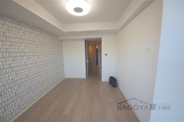 プレサンス鶴舞ファースト ベッドルーム