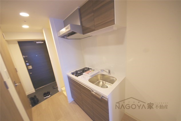 プレサンス鶴舞ファースト キッチン