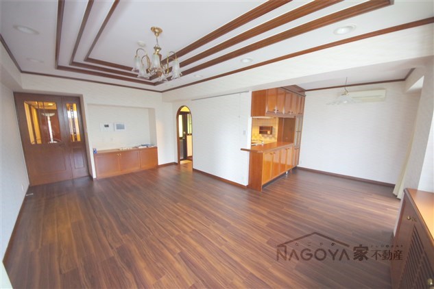 コート八事石坂 リビング