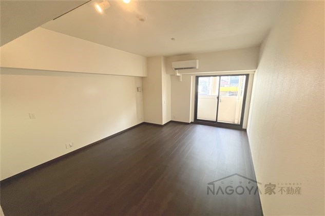 アーデン東別院 リビング