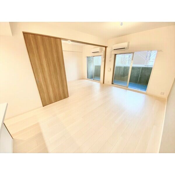 S-RESIDENCE茶屋ヶ坂East ベッドルーム