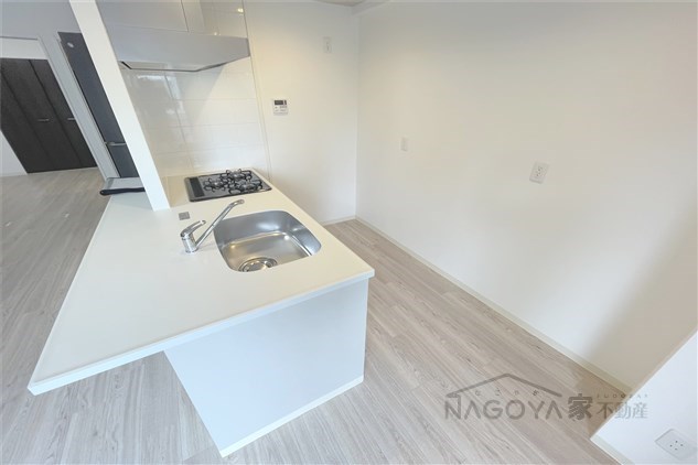 GRANDUKE千代田regaria キッチン