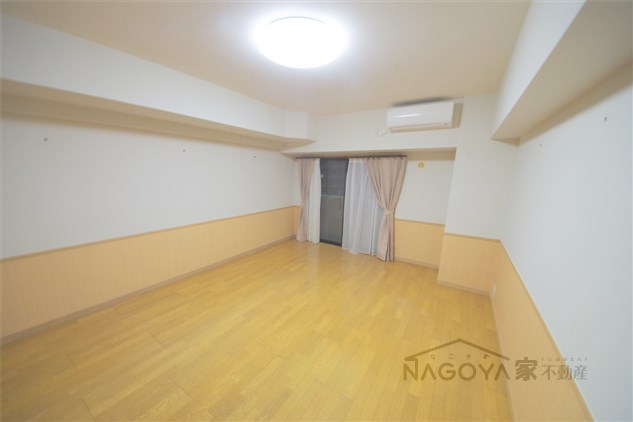 ヴェルシェーヌ桜橋 リビング