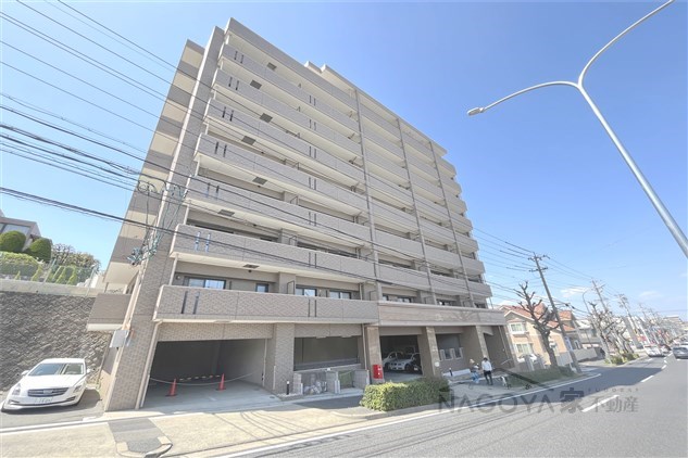 グランシャリオ覚王山 外観写真