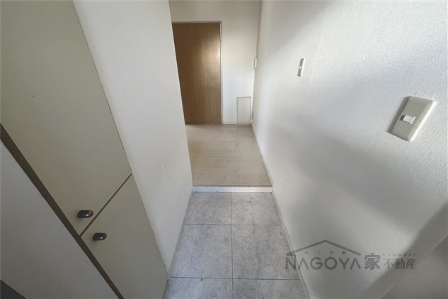 クレベール稲穂 玄関