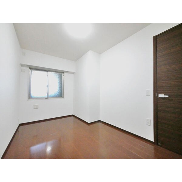 プラウド東山公園 ベッドルーム