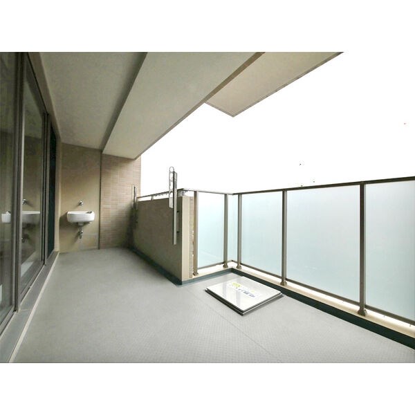 プラウド東山公園 ベランダ