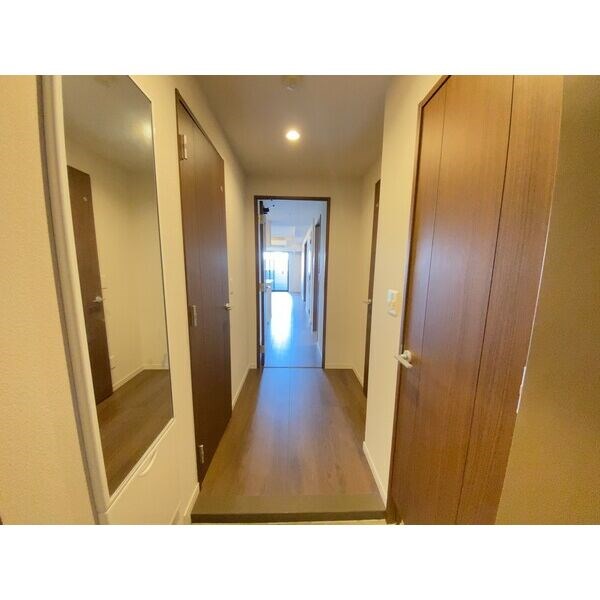 JMFレジデンス名駅南 玄関