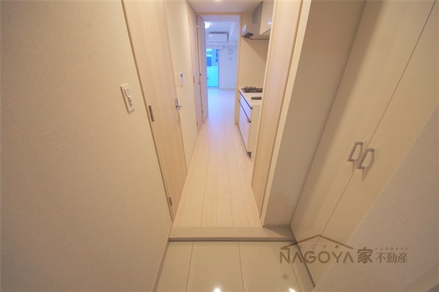 ディアレイシャス大須観音 玄関