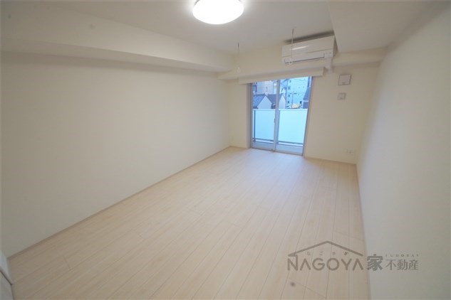 ディアレイシャス大須観音 リビング