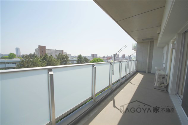 プライムメゾン萱場公園 ベランダ
