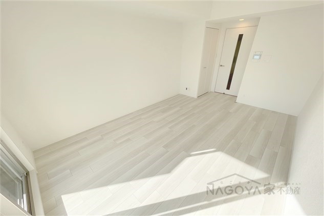 エスリード栄イーストスクエア ベッドルーム