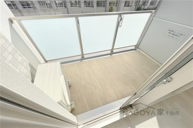 エスリード栄イーストスクエア ベランダ