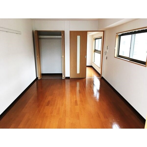 La Douceur伏見 リビング