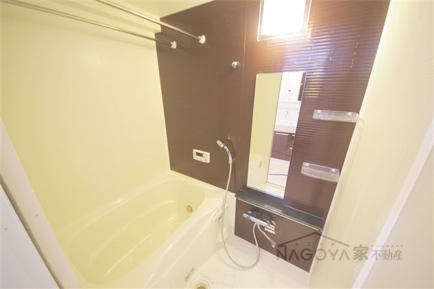 アレーヌコート金山 風呂画像