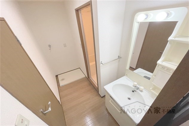 ＣＲＥＣＥＲ新栄 その他1