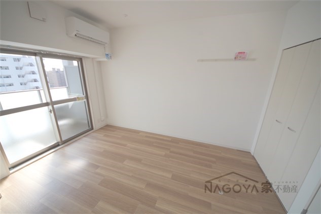 リ　ブラン東別院 リビング