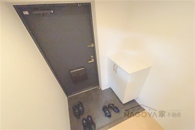 グレース堀田 玄関